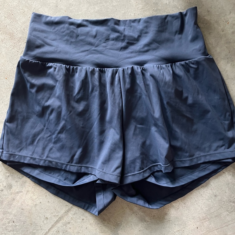 Bundle - Halara 2 in 1 shorts